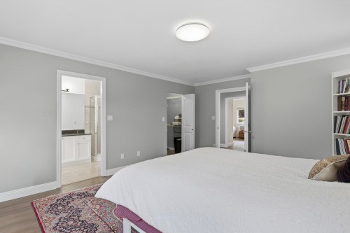 33497 11 Avenue, Mission, BC - Indoor Photo Showing Bedroom