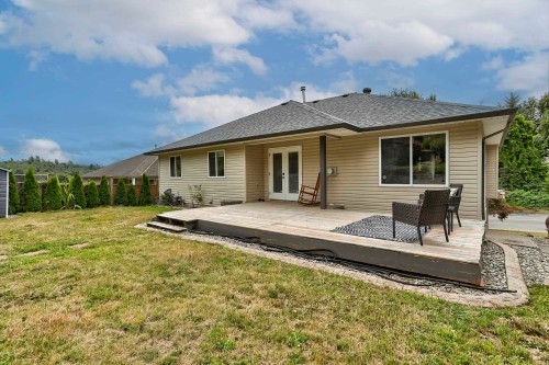 33497 11 Avenue, Mission, BC - Outdoor With Deck Patio Veranda