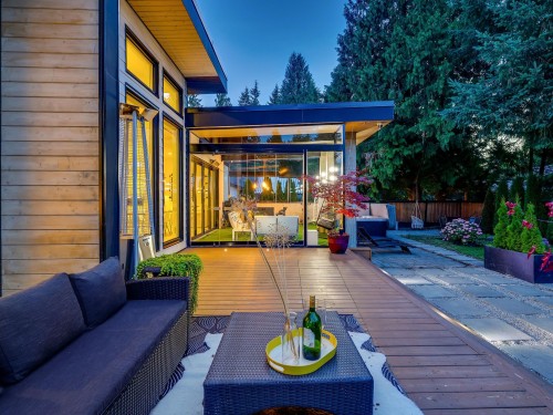 20261 41 Avenue, Langley, BC - Outdoor With Exterior