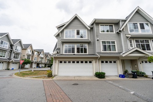 62-6450 199 Street, Langley, BC - Outdoor With Facade