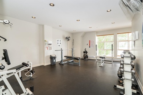 62-6450 199 Street, Langley, BC - Indoor Photo Showing Gym Room