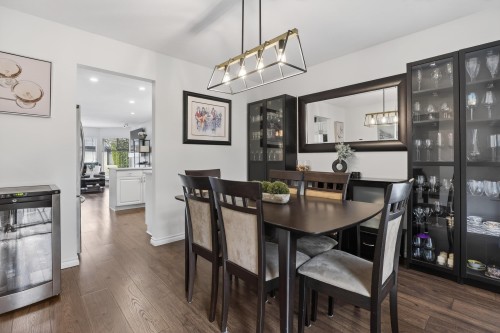 109-16080 82 Avenue, Surrey, BC - Indoor Photo Showing Dining Room