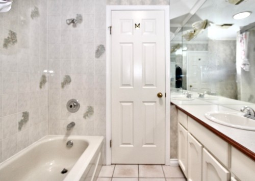 32-3055 Trafalgar Street, Abbotsford, BC - Indoor Photo Showing Bathroom
