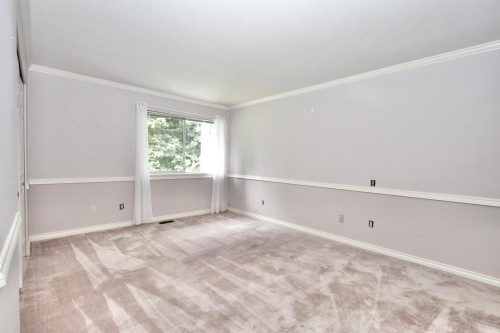 32-3055 Trafalgar Street, Abbotsford, BC - Indoor Photo Showing Other Room