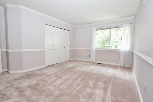 32-3055 Trafalgar Street, Abbotsford, BC - Indoor Photo Showing Other Room