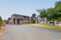 9441 132a Street Surrey, BC V3V 6W3