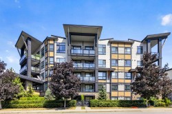 218-20829 77a Avenue Langley, BC V2Y 0Y5