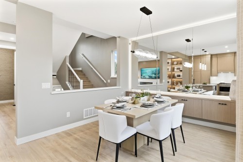 2855 Jersey Place, Abbotsford, BC - Indoor Photo Showing Dining Room