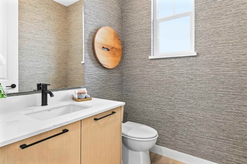 2855 Jersey Place, Abbotsford, BC - Indoor Photo Showing Bathroom