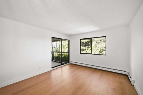 306-1526 George Street, White Rock, BC - Indoor Photo Showing Other Room