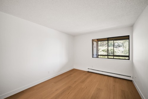 306-1526 George Street, White Rock, BC - Indoor Photo Showing Other Room