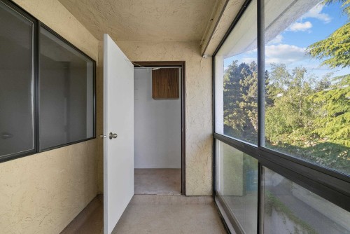306-1526 George Street, White Rock, BC - Outdoor With Balcony With Exterior