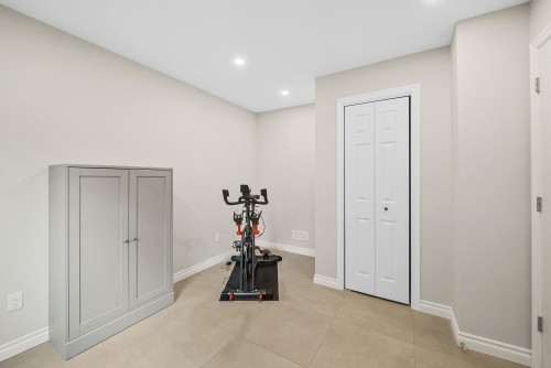 4130 206A Street, Langley, BC - Indoor