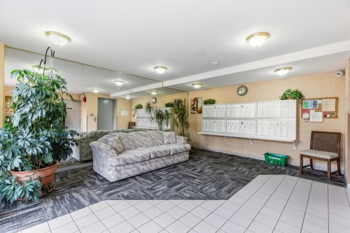 309-7554 Briskham Street, Mission, BC - Indoor Photo Showing Other Room