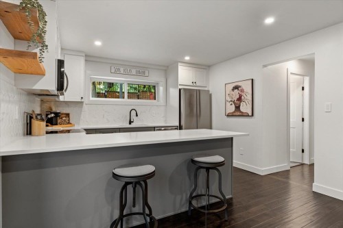 34849 Everett Drive, Abbotsford, BC - Indoor Photo Showing Kitchen