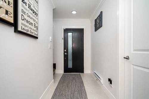 27-13898 64 Avenue, Surrey, BC - Indoor Photo Showing Other Room