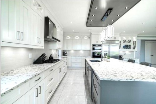 17012 57 Avenue, Surrey, BC - Indoor Photo Showing Kitchen With Upgraded Kitchen