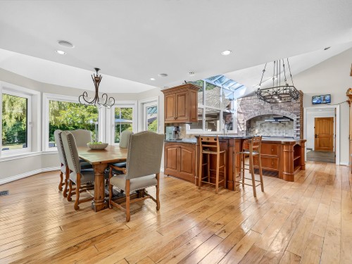 13315 25 Avenue, Surrey, BC - Indoor Photo Showing Dining Room