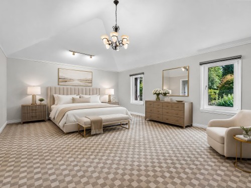 13315 25 Avenue, Surrey, BC - Indoor Photo Showing Bedroom