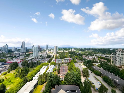 3102-13778 100 Avenue, Surrey, BC - Outdoor With View