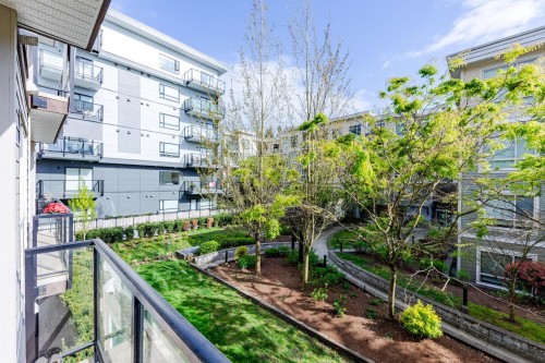 323-13768 108 Avenue, Surrey, BC - Outdoor