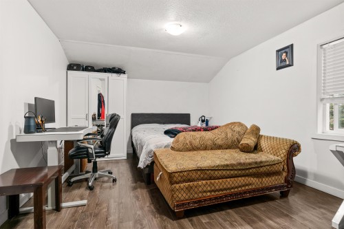 11186 Farms Road, Mission, BC - Indoor