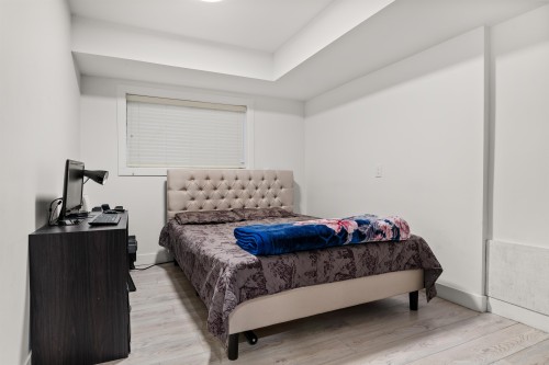 11186 Farms Road, Mission, BC - Indoor Photo Showing Bedroom