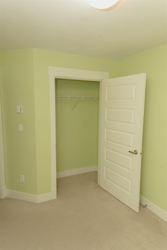 2-12775 63 Avenue, Surrey, BC - Indoor Photo Showing Other Room