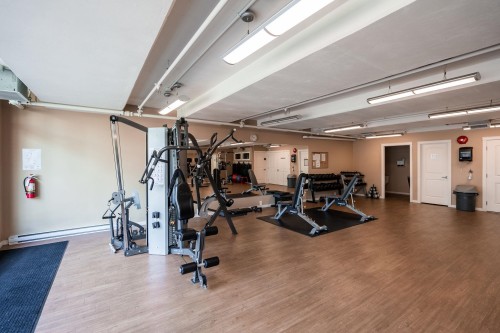 112-20738 84 Avenue, Langley, BC - Indoor Photo Showing Gym Room