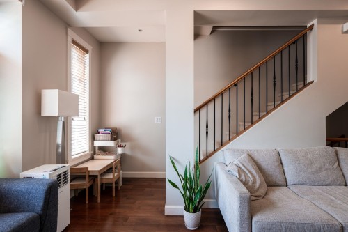 112-20738 84 Avenue, Langley, BC - Indoor