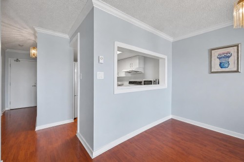 1701-14881 103A Avenue, Surrey, BC - Indoor Photo Showing Other Room