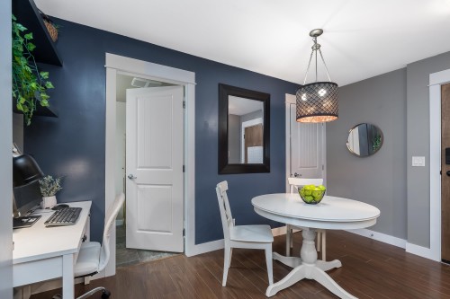 107-2990 Boulder Street, Abbotsford, BC - Indoor Photo Showing Dining Room