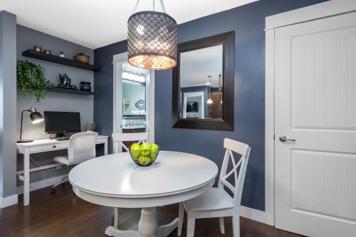107-2990 Boulder Street, Abbotsford, BC - Indoor Photo Showing Dining Room