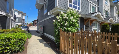 1-19753 55A Avenue Avenue, Langley, BC - Outdoor