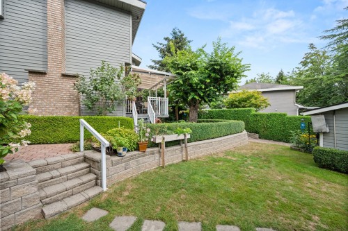 14972 81A Avenue, Surrey, BC - Outdoor
