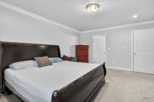 6418 137A Street, Surrey, BC - Indoor Photo Showing Bedroom