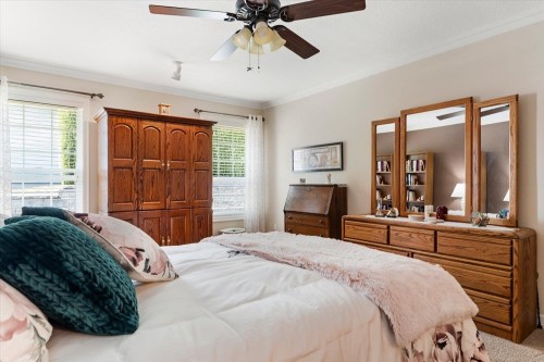 118-1450 Mccallum Road, Abbotsford, BC - Indoor Photo Showing Bedroom