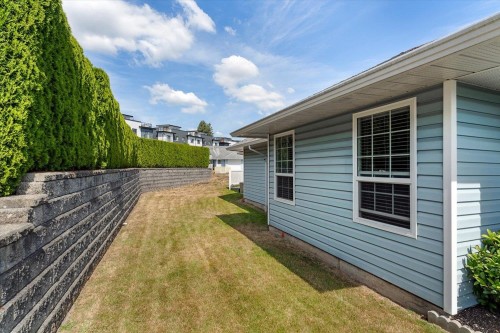 118-1450 Mccallum Road, Abbotsford, BC - Outdoor
