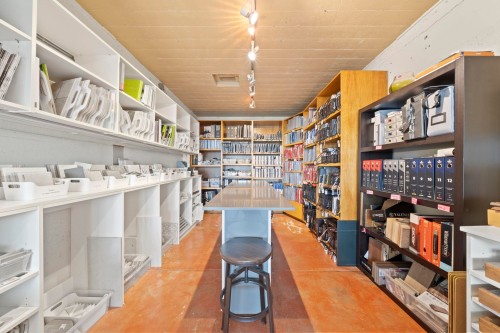 14380 Sunset Drive, White Rock, BC - Indoor With Storage