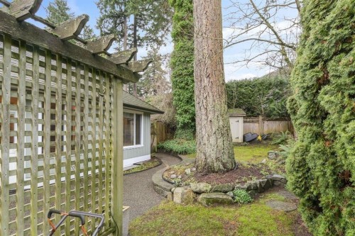 15560 36B Avenue, Surrey, BC - Outdoor