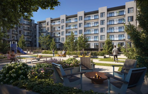 541-7588 198B Street, Langley, BC - Outdoor With Facade