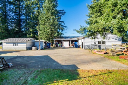 26267 64 Avenue, Langley, BC - Outdoor