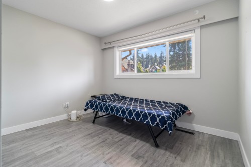 16235 28 Avenue, Surrey, BC - Indoor Photo Showing Bedroom