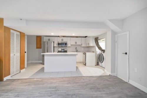 16235 28 Avenue, Surrey, BC - Indoor
