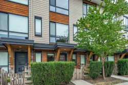 11-16488 64 Avenue Surrey, BC V3S 6X6