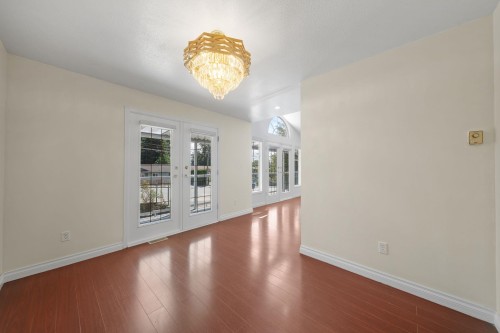 8167 Cedar Street, Mission, BC - Indoor Photo Showing Other Room