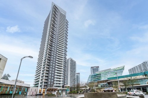 3310-9887 Whalley Boulevard, Surrey, BC - Outdoor With Facade