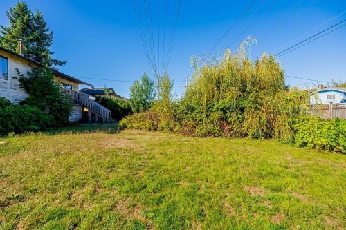 15097 95 Avenue, Surrey, BC - Outdoor