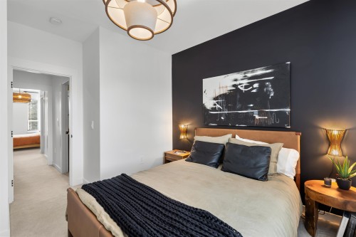 3-2886 Montrose Avenue, Abbotsford, BC - Indoor Photo Showing Bedroom
