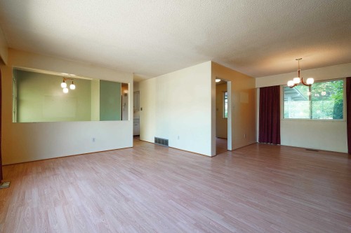 17844 57A Avenue, Surrey, BC - Indoor Photo Showing Other Room